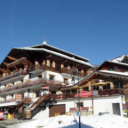 Arc En Ciel Hotel Chatel Exterior photo