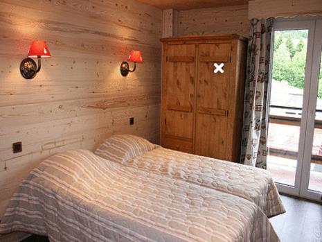 Arc En Ciel Hotel Chatel Room photo